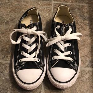 Like new Kid’s size US 1 Converse.